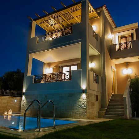 אדליאנוס קומפוס Villa Harmony-Crete Residences חדר תמונה
