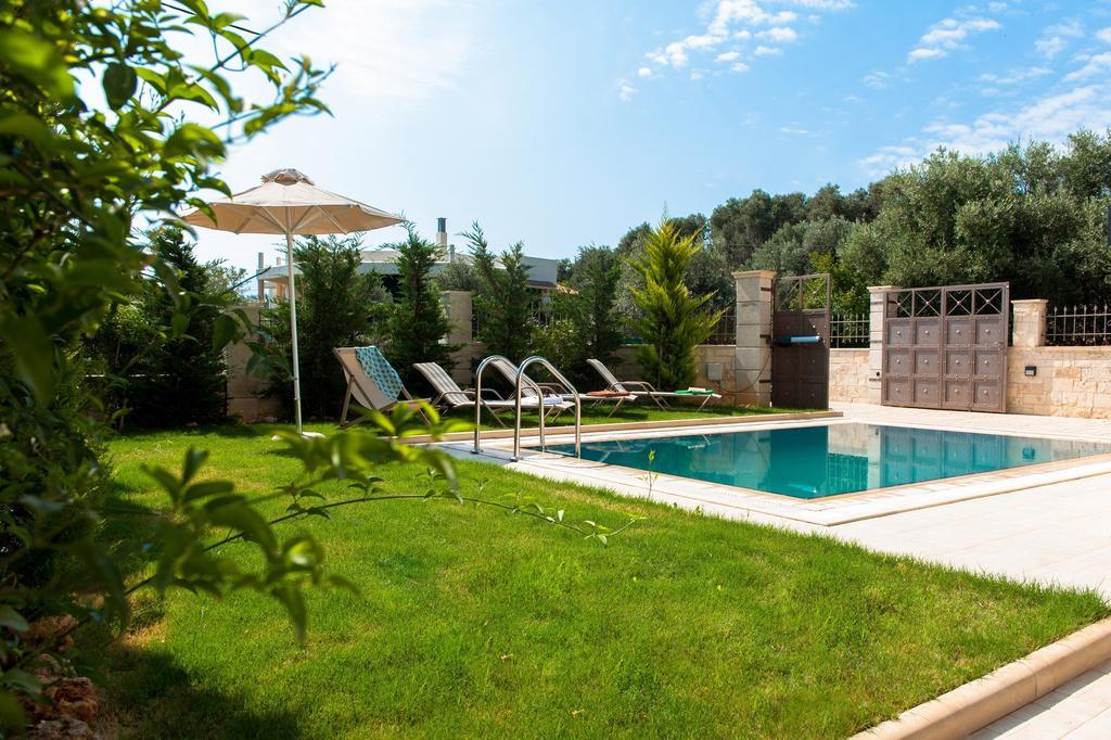 אדליאנוס קומפוס Villa Harmony-Crete Residences חדר תמונה