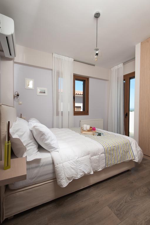 אדליאנוס קומפוס Villa Harmony-Crete Residences חדר תמונה