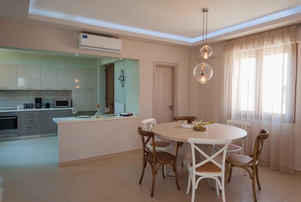 אדליאנוס קומפוס Villa Harmony-Crete Residences חדר תמונה